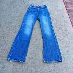Forever 21 Women's Blue Jeans